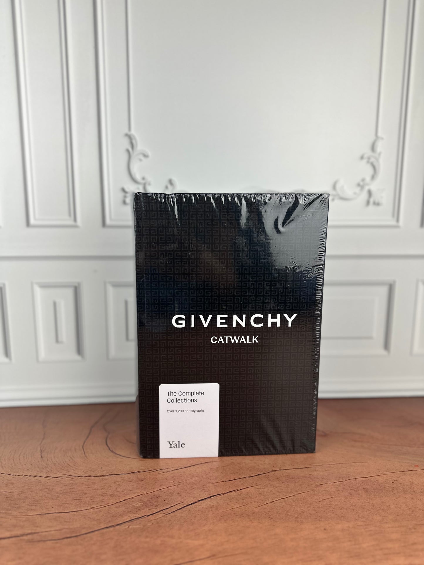 Libro Givenchy