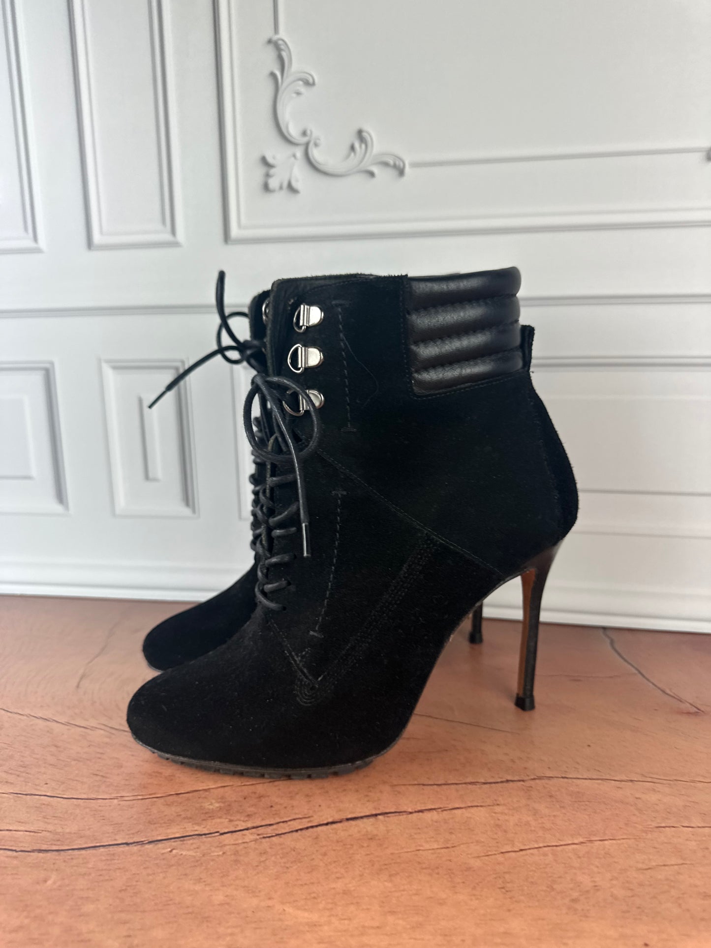 Botines Carolina Herrera