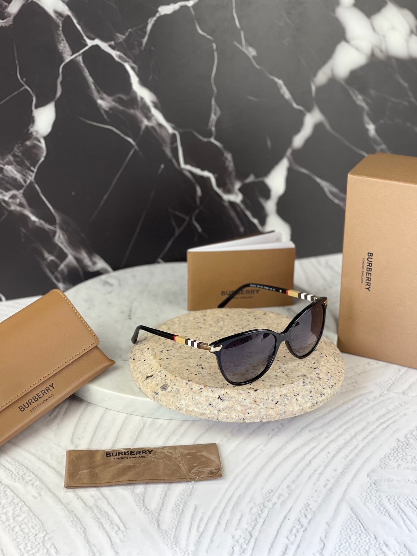 Lentes de sol Burberry