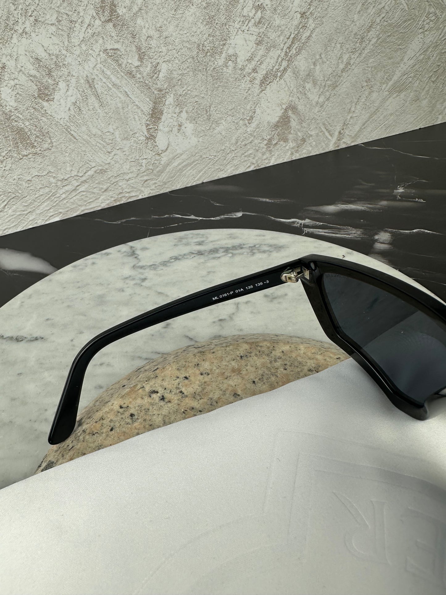 Lentes de sol Moncler