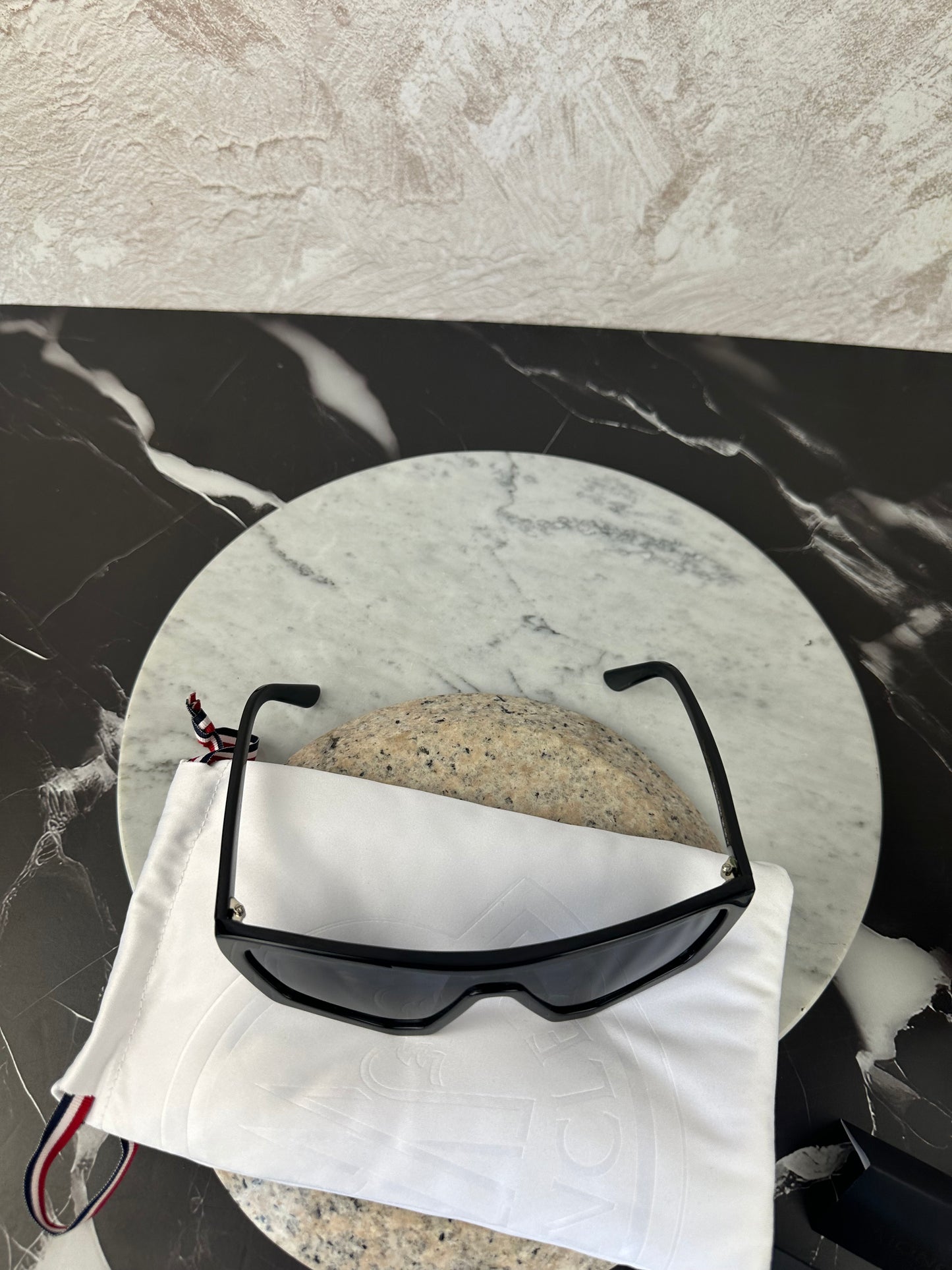 Lentes de sol Moncler