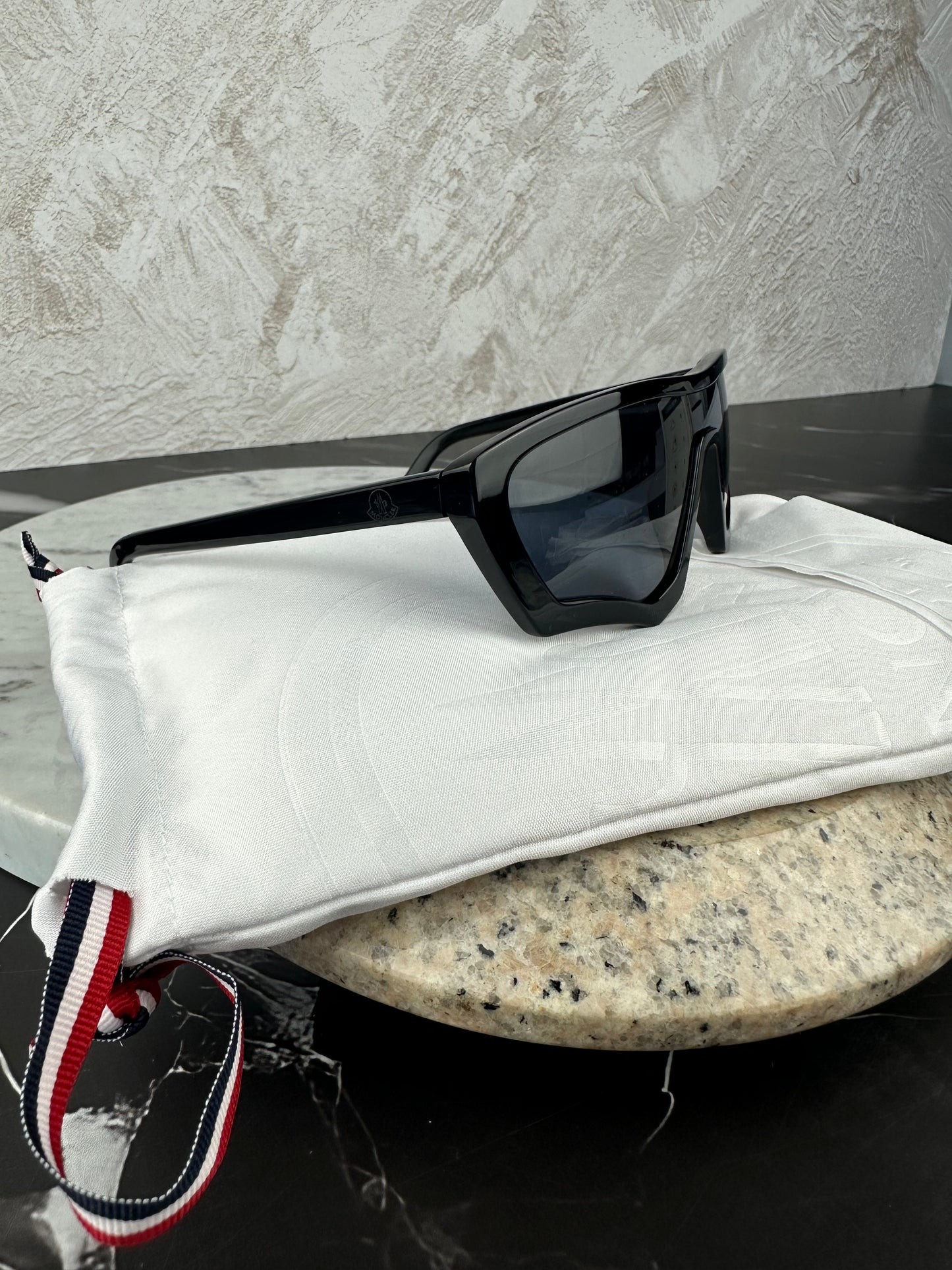 Lentes de sol Moncler