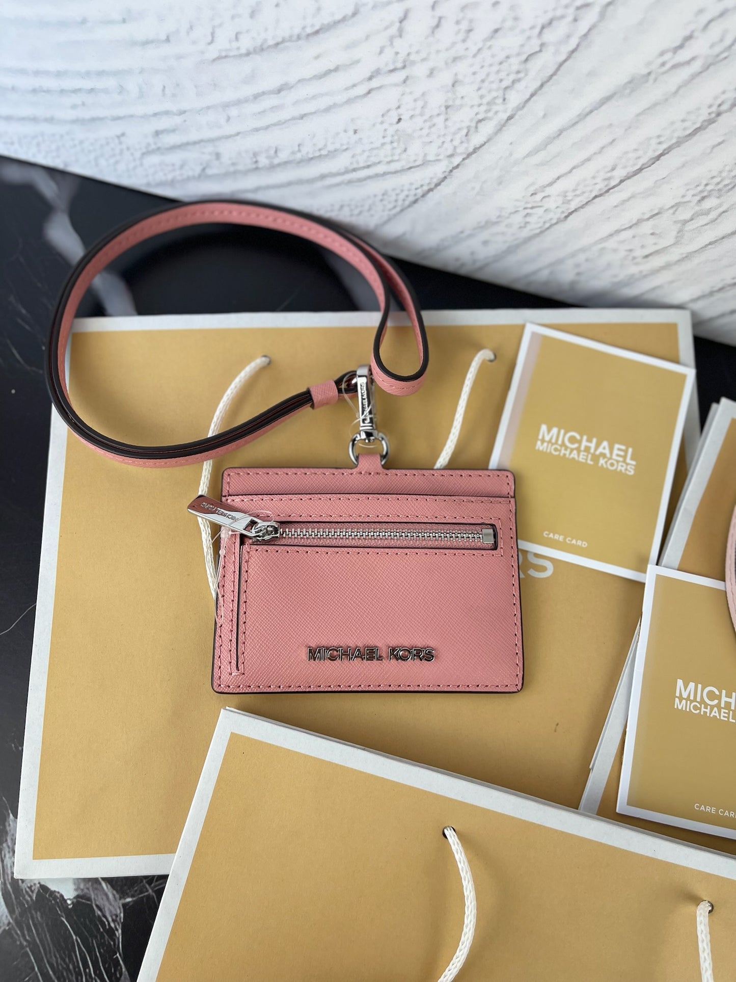 Tarjetero Michael Kors