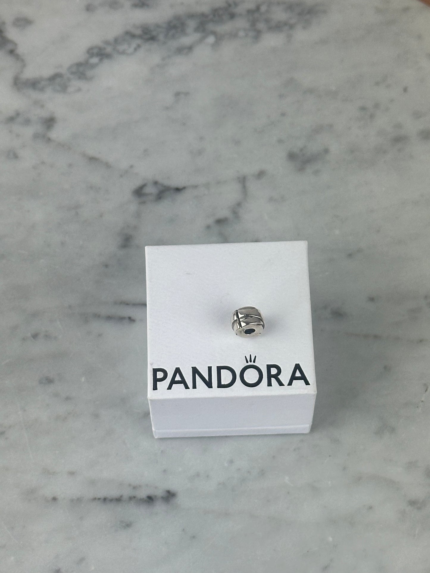 Charm Pandora